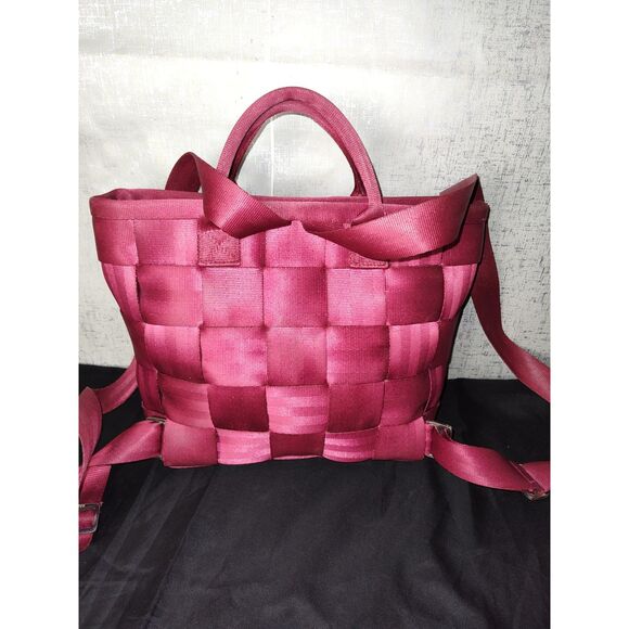 Harveys Seatbelt Woven Bag - Picture 2 of 10